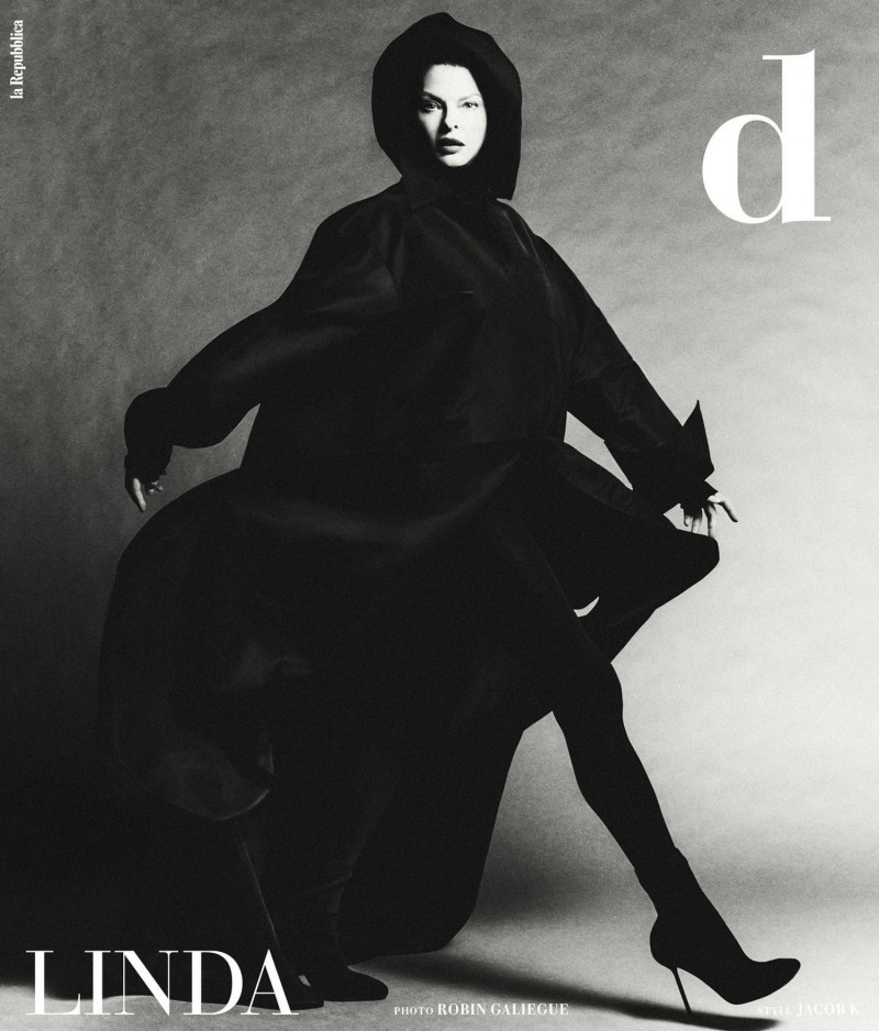 Linda Evangelista featured on the La Repubblica delle Donne cover from September 2023