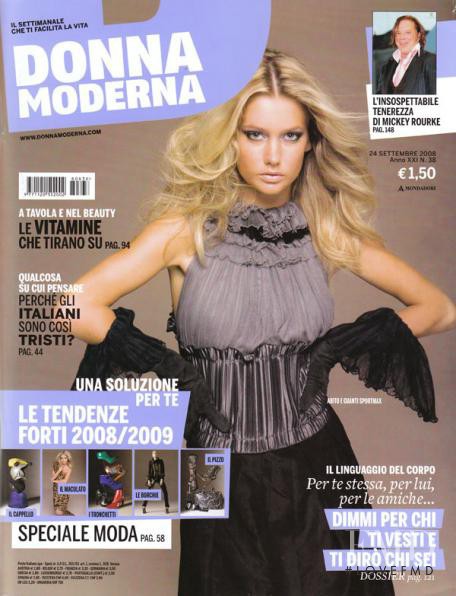  featured on the DONNA MODERNA cover from September 2008