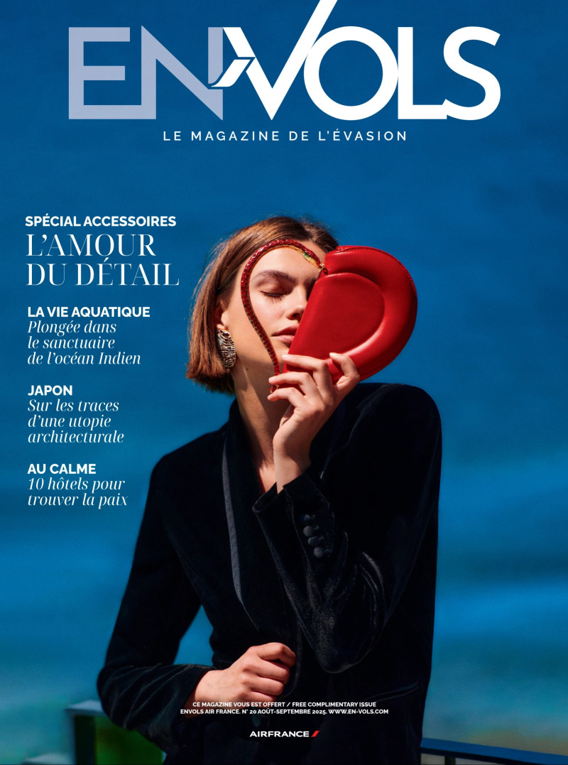 Anne Boomgaart featured on the Envols cover from August 2025
