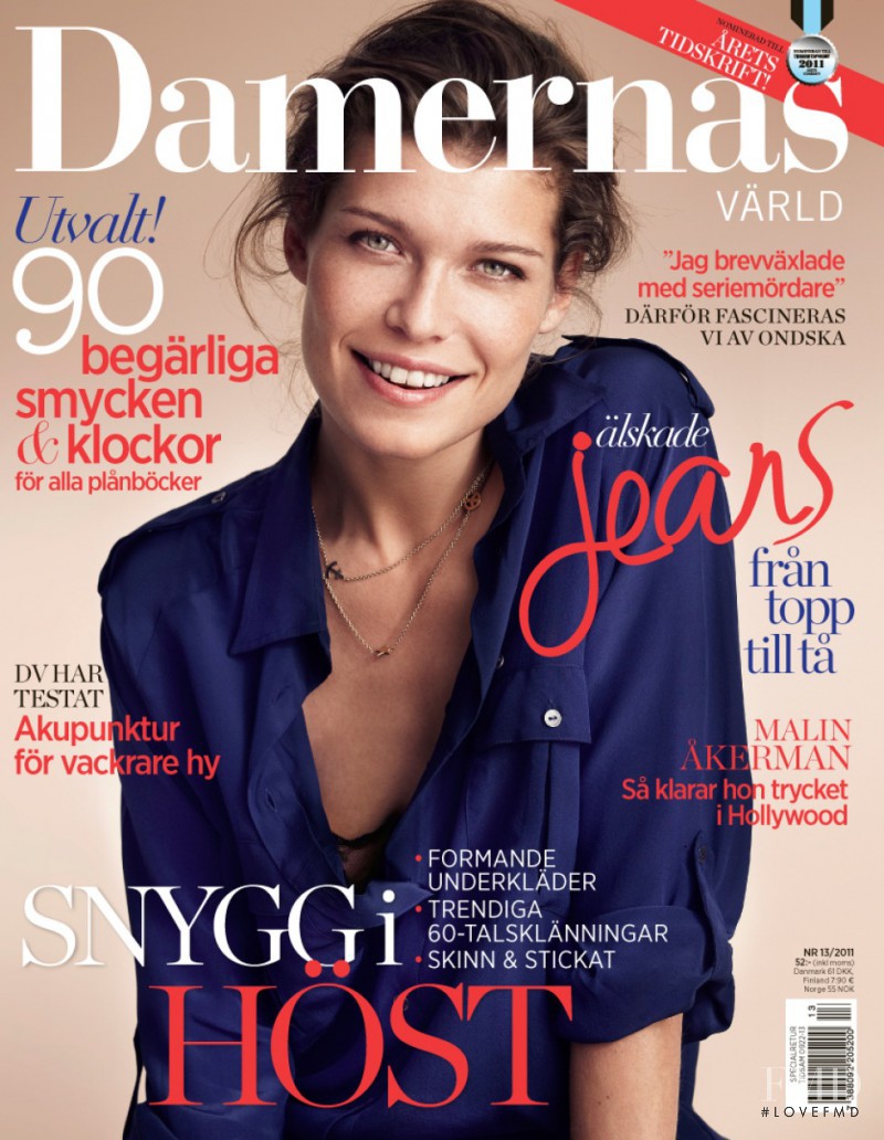 Louise Pedersen featured on the Damernas Värld cover from December 2011