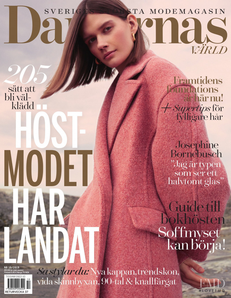 Daniela Kocianova featured on the Damernas Värld cover from August 2019