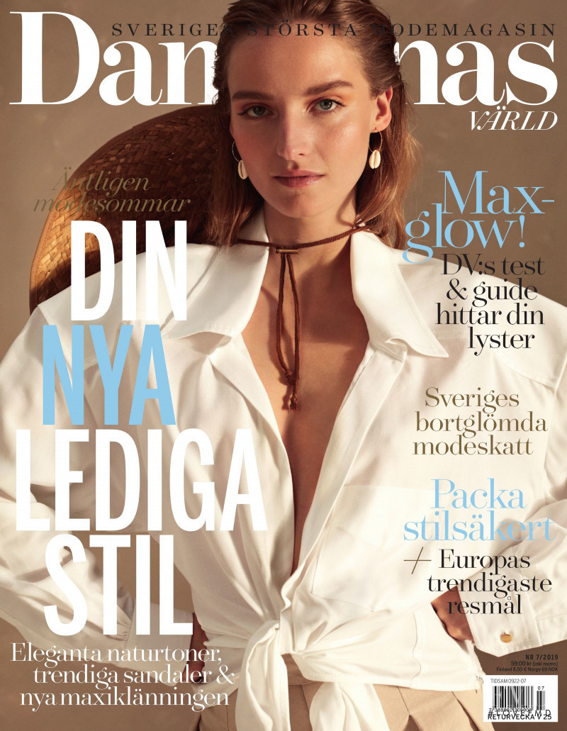 Amanda Norgaard featured on the Damernas Värld cover from July 2019