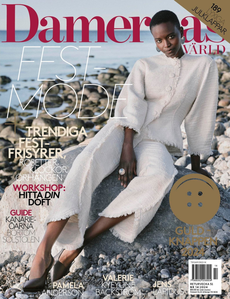 Christelle Oulimata
 featured on the Damernas Värld cover from November 2024