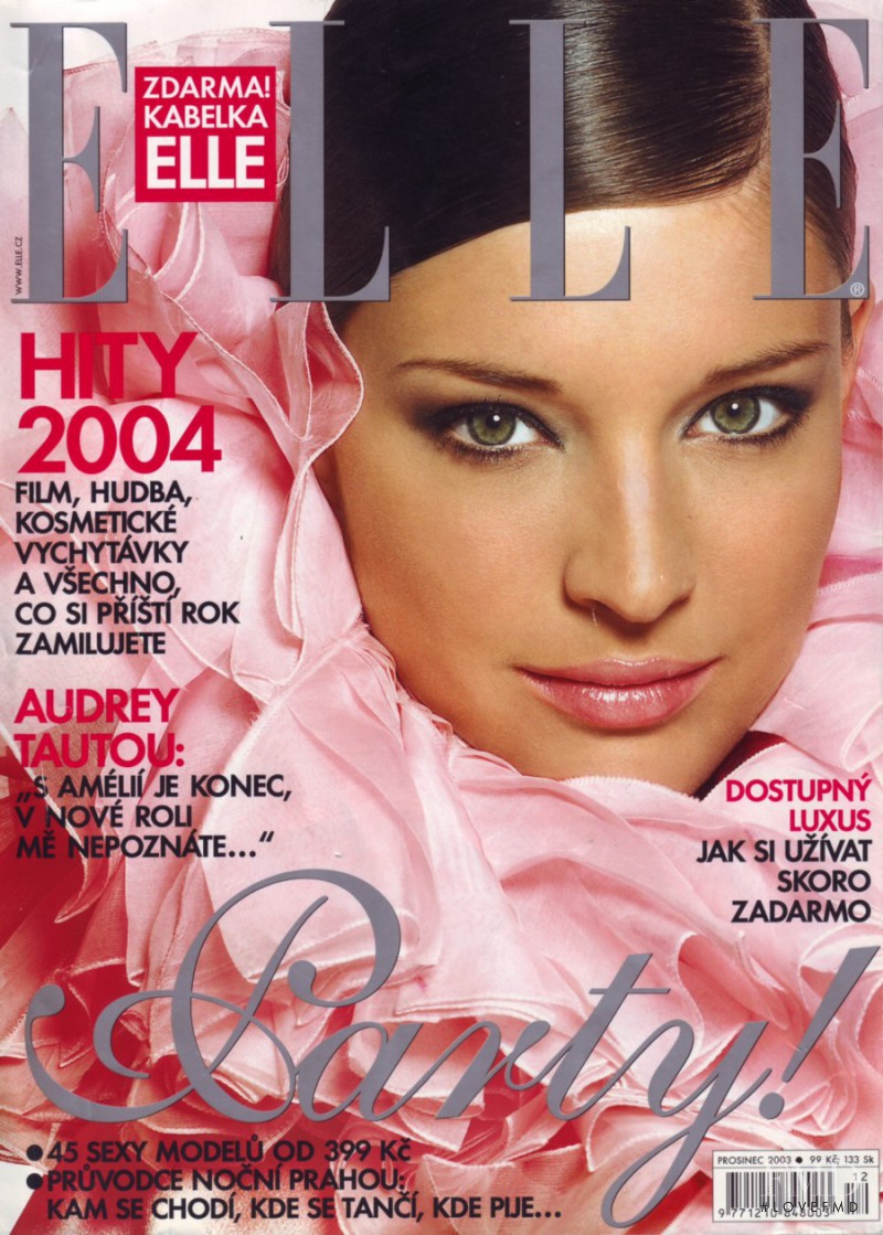 Linda Nyvltova featured on the Elle Czech cover from December 2003