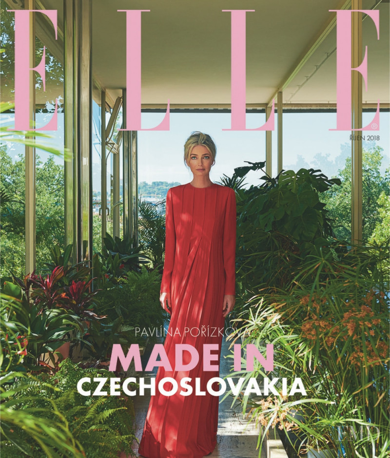 Paulina Porizkova featured on the Elle Czech cover from October 2018