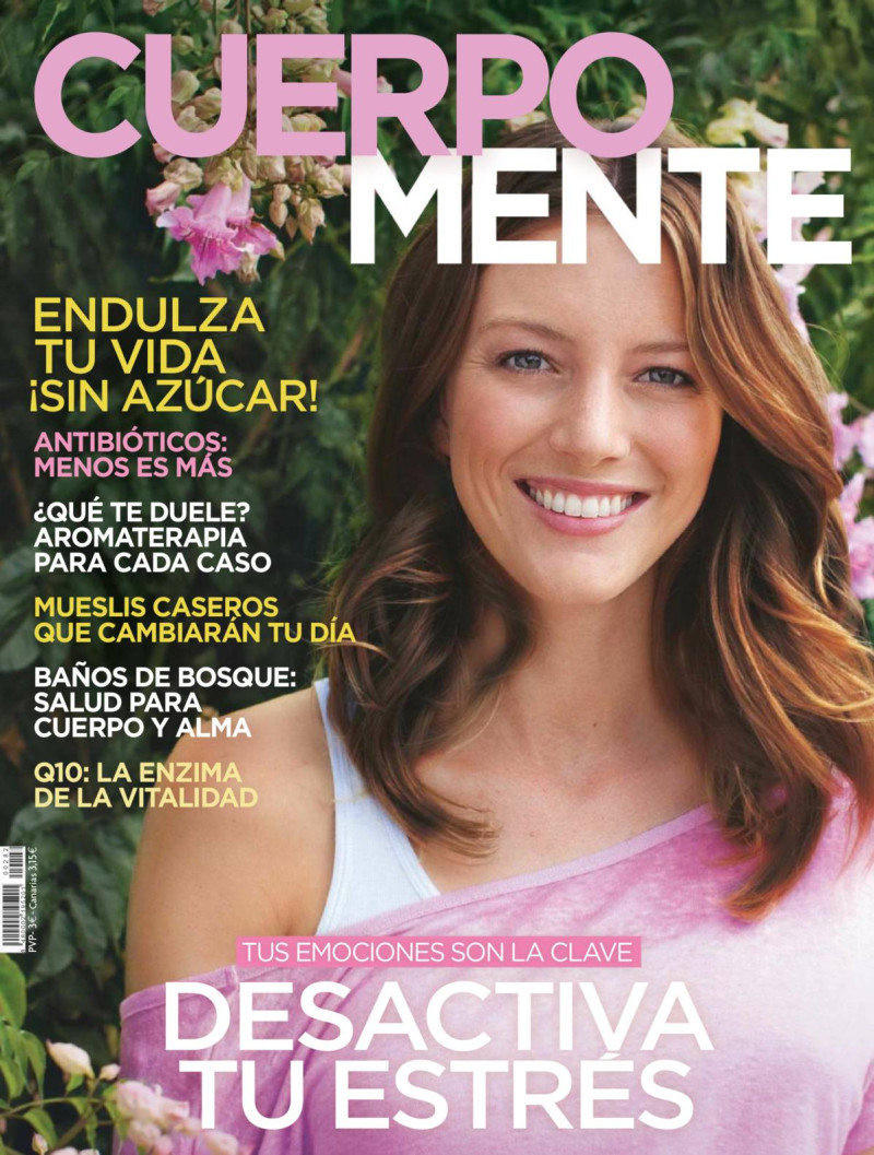  featured on the CuerpoMente cover from October 2015