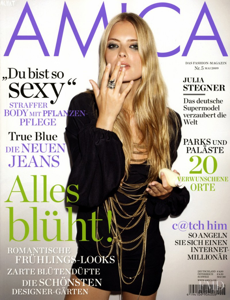 Julia Stegner featured on the AMICA Germany cover from May 2009
