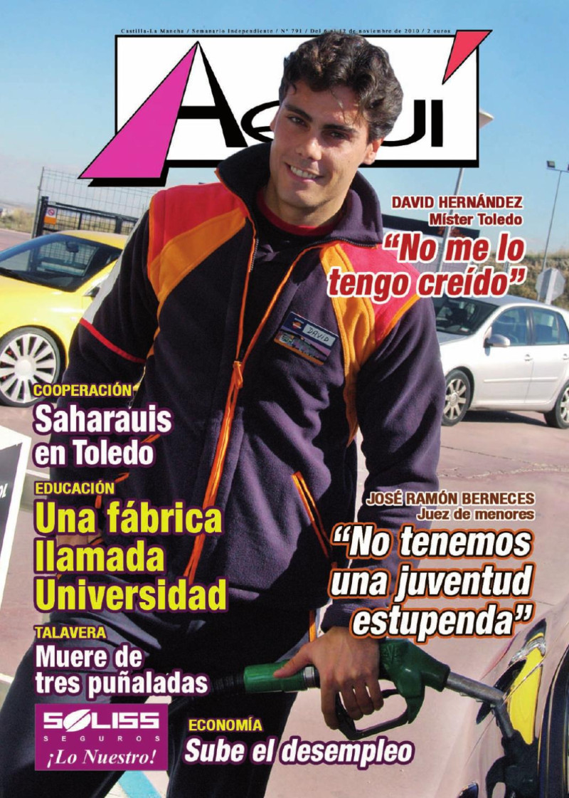 David Hernandez featured on the Revista Aquí cover from November 2010