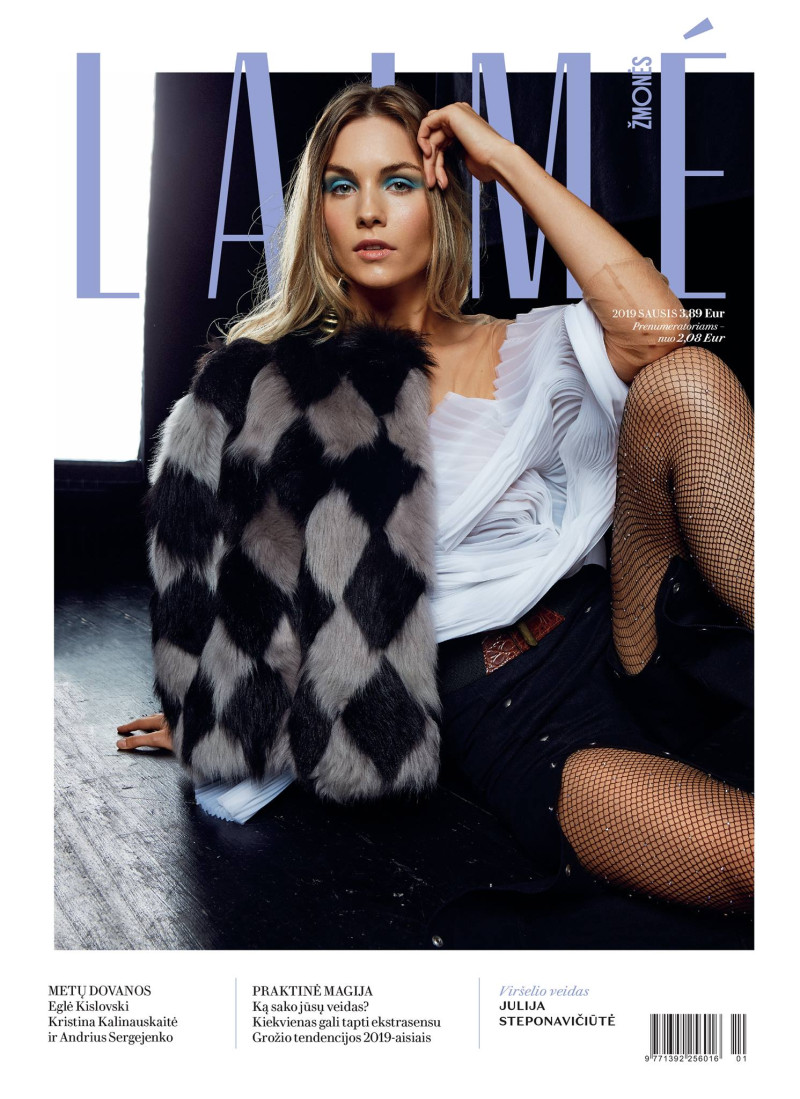 Julija Steponaviciute featured on the Laimé Zmones cover from January 2019