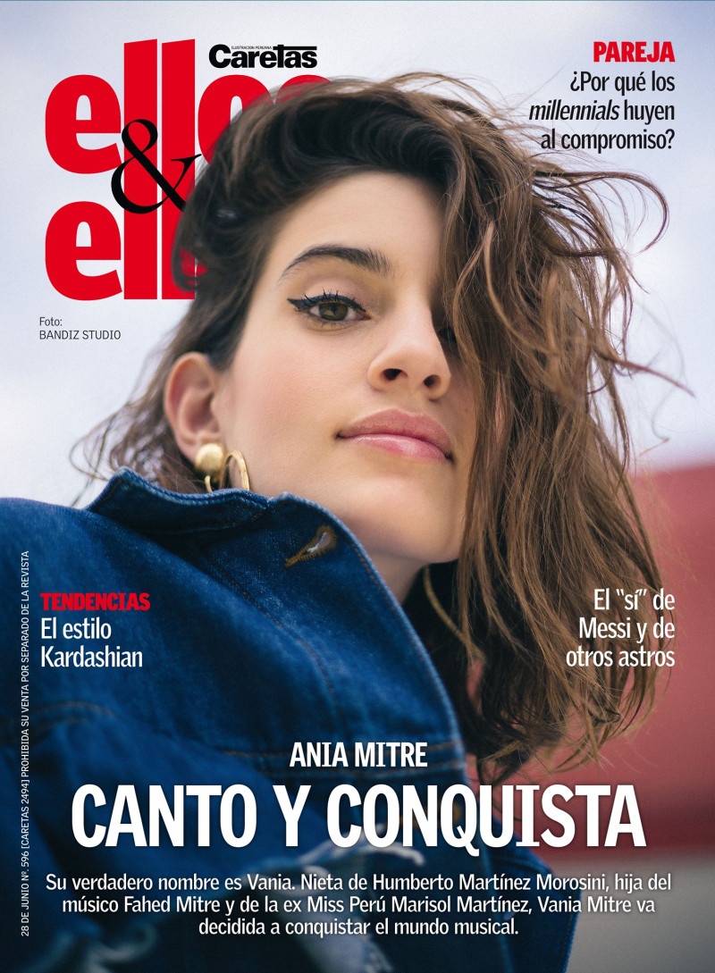 Ania Mitre featured on the Ellos & Ellas cover from June 2017