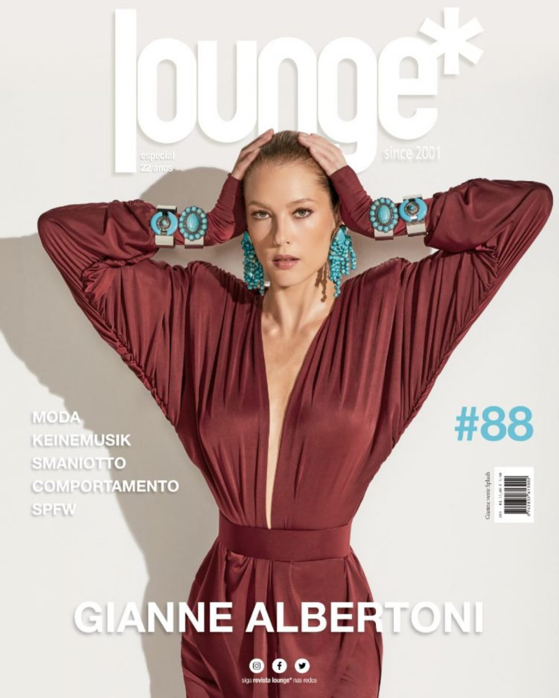 Gianne Albertoni featured on the Lounge Brazil cover from January 2025