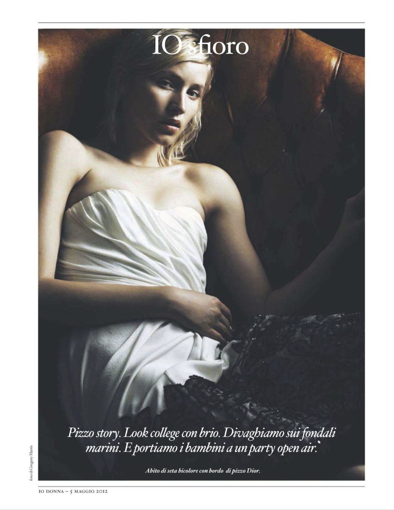  featured on the Io Sfioro cover from May 2012