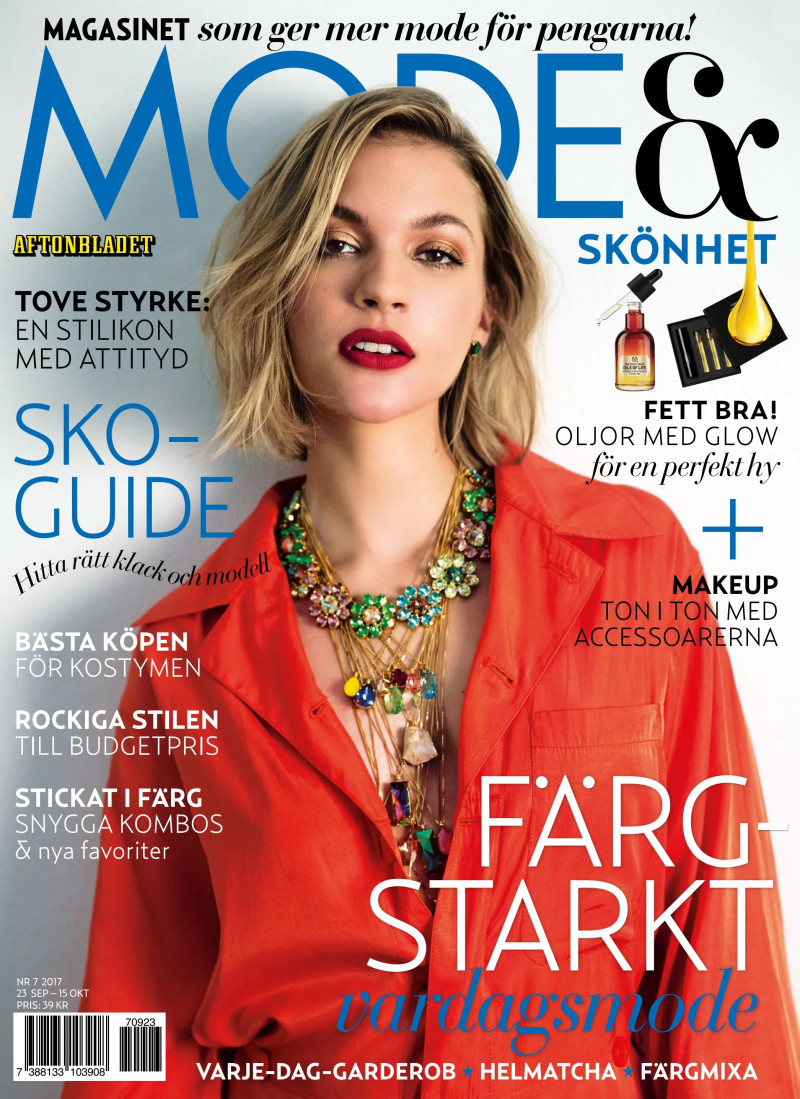  featured on the Mode & Skonhet cover from September 2017