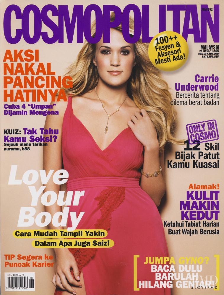 Carrie Underwood featured on the Cosmopolitan Malaysia cover from July 2007