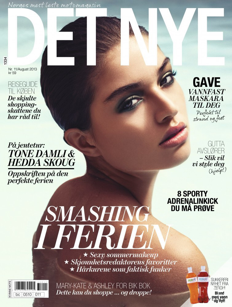 Daniela Lopez Osorio featured on the Det Nye cover from August 2013