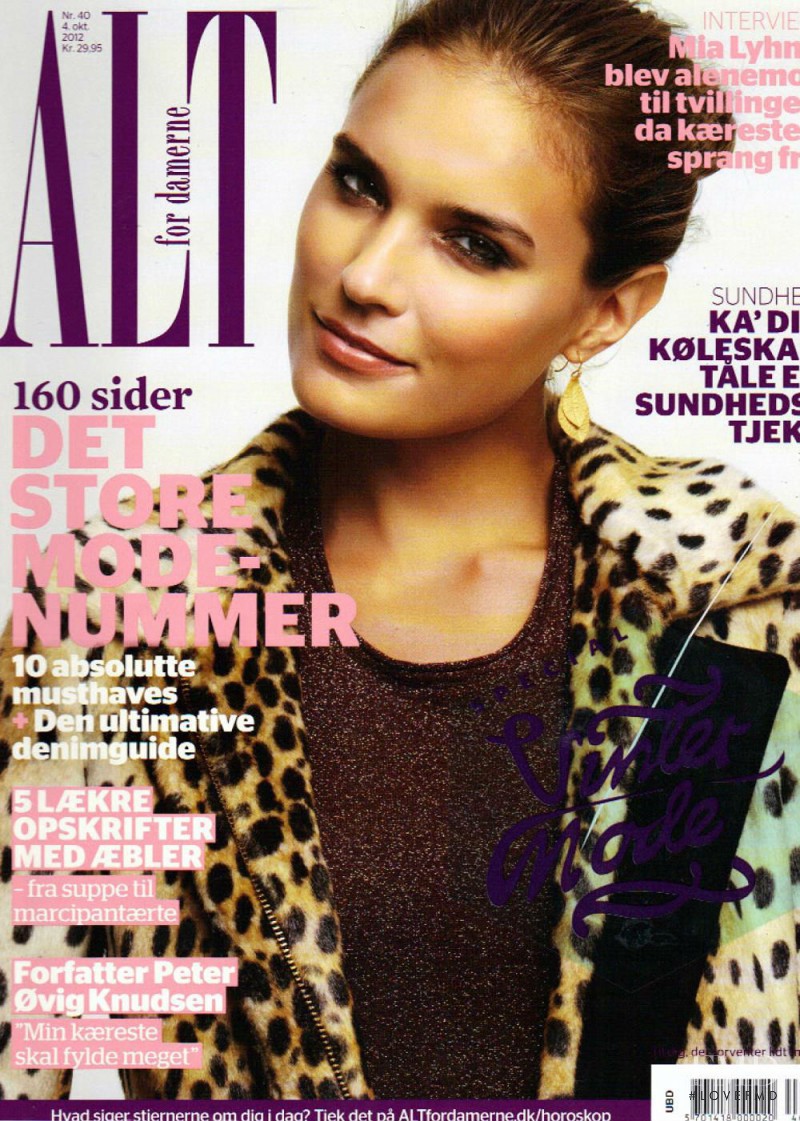 Frida Benno featured on the ALT for damerne cover from October 2012