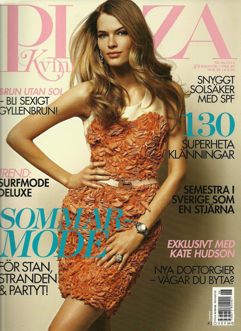 Michaela Hlavackova featured on the Plaza Kvinna cover from June 2011