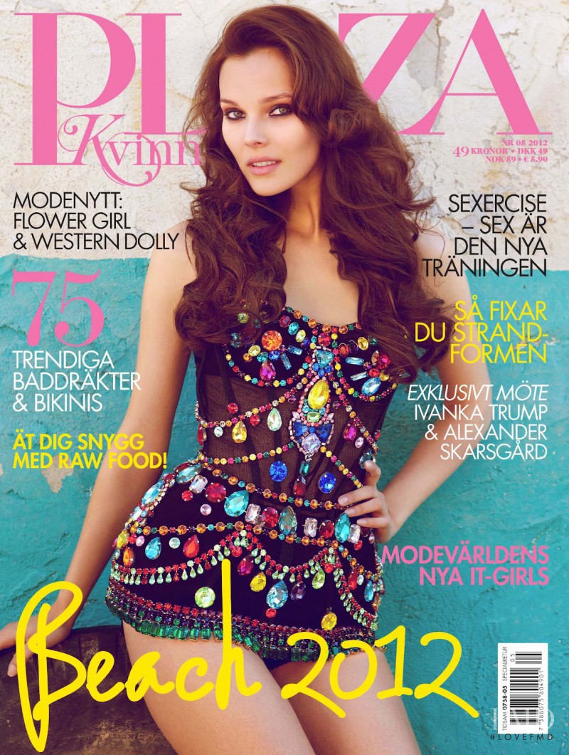 Julia Valimaki featured on the Plaza Kvinna cover from May 2012