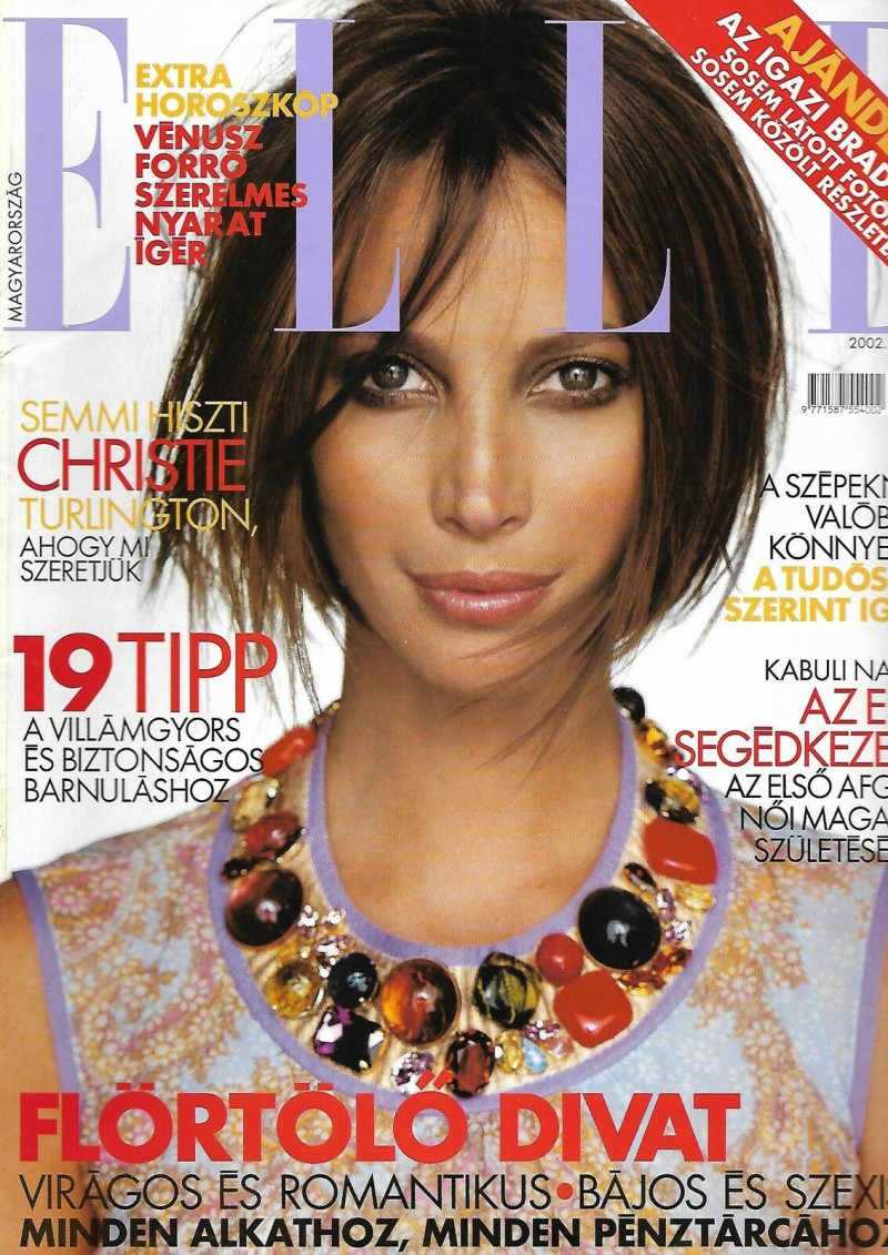 Christy Turlington featured on the Elle Hungary cover from June 2002