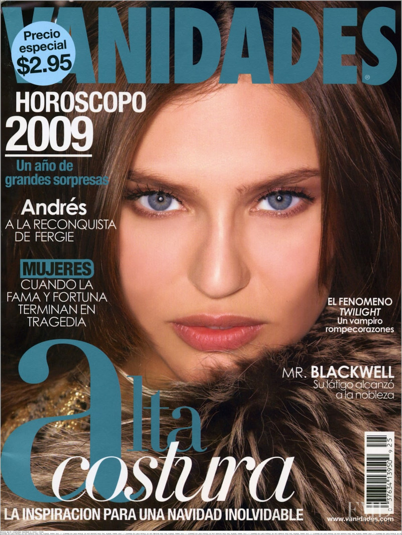 Bianca Balti featured on the Vanidades Mexico cover from December 2008