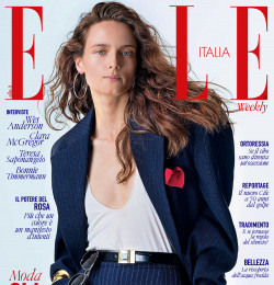 Elle Italia November 2022 Cover N.44 (Elle Italia)