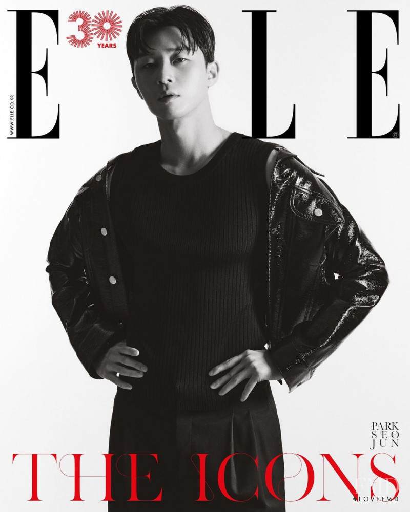 Park Seo-joon  featured on the Elle Korea cover from November 2022