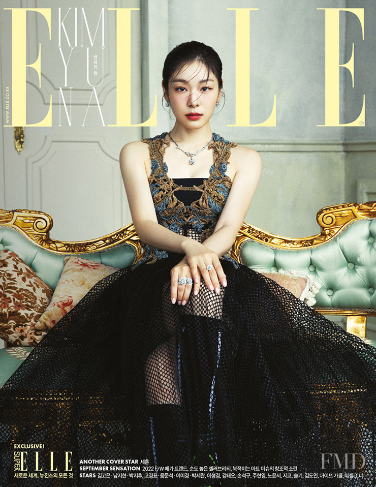  featured on the Elle Korea cover from September 2022