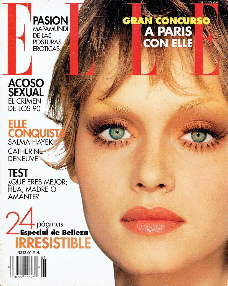 Amber Valletta featured on the Elle Mexico cover from May 1995