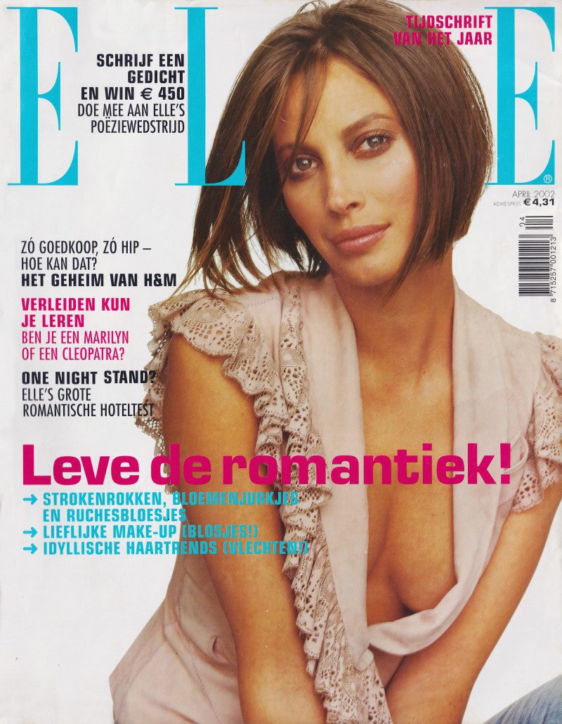 Christy Turlington featured on the Elle Netherlands cover from April 2002