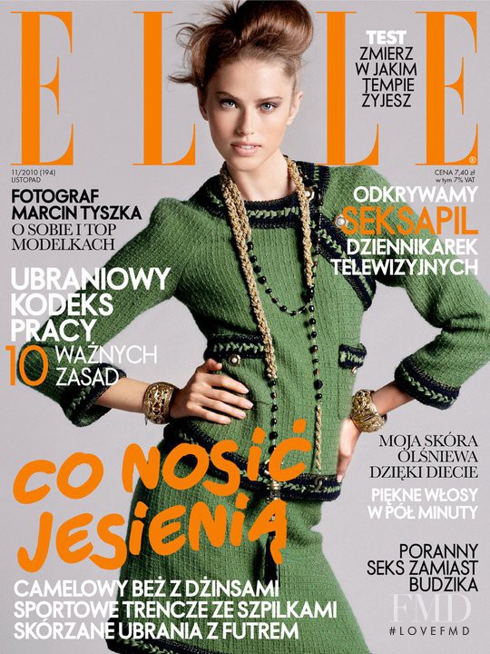 Taryn Davidson featured on the Elle Poland cover from November 2010
