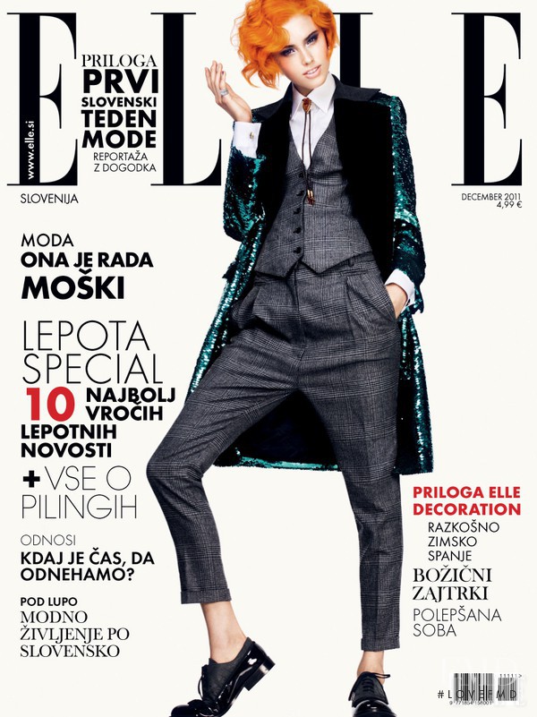 Taryn Davidson featured on the Elle Slovenia cover from December 2011