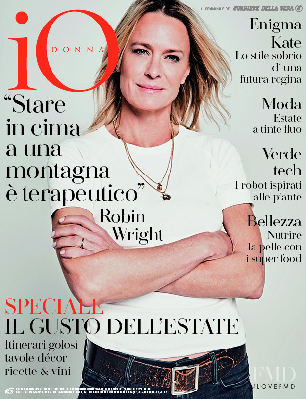  featured on the Io Donna cover from July 2021