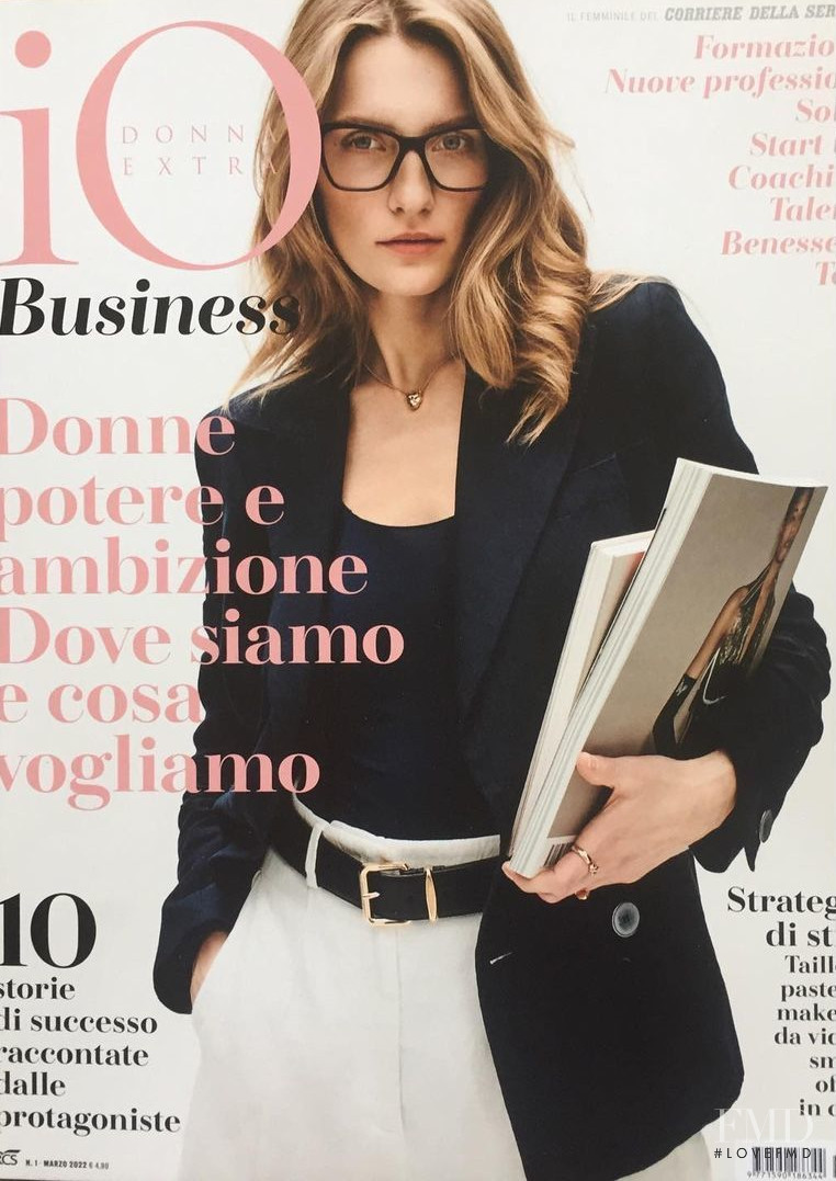  featured on the Io Donna cover from March 2022