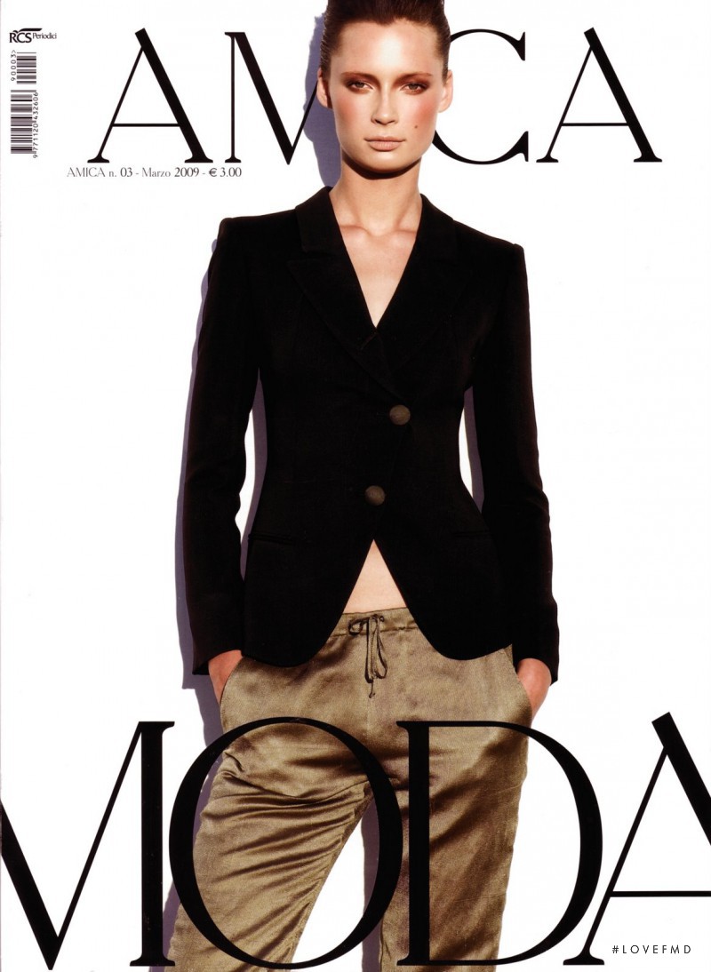 Tiiu Kuik featured on the AMICA Italy cover from March 2009
