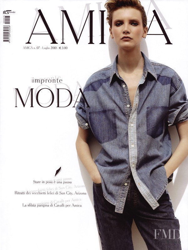 Ramona Chmura featured on the AMICA Italy cover from July 2010