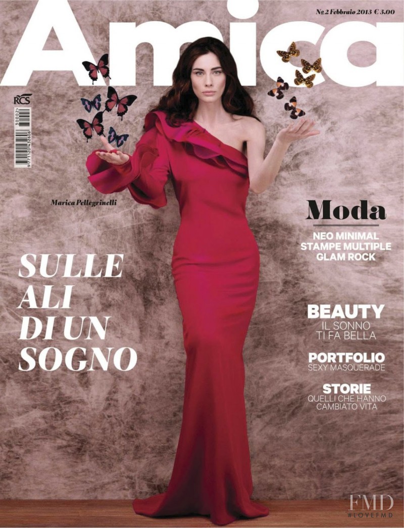 Marica Pellegrinelli featured on the AMICA Italy cover from February 2013