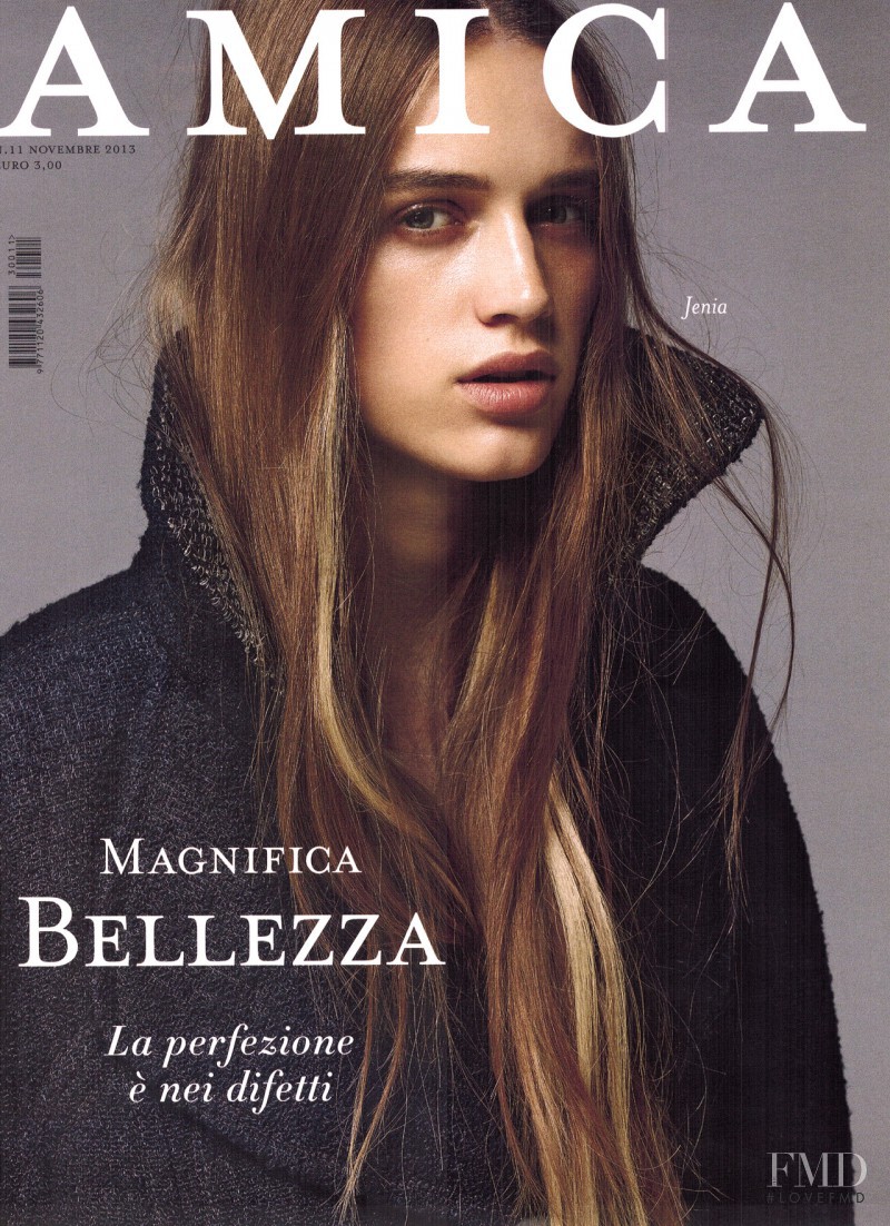 Jenia Ierokhina featured on the AMICA Italy cover from November 2013