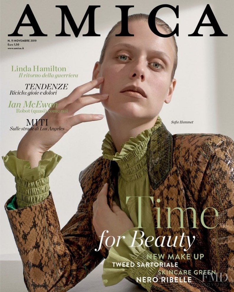 Sofie Hemmet featured on the AMICA Italy cover from November 2019