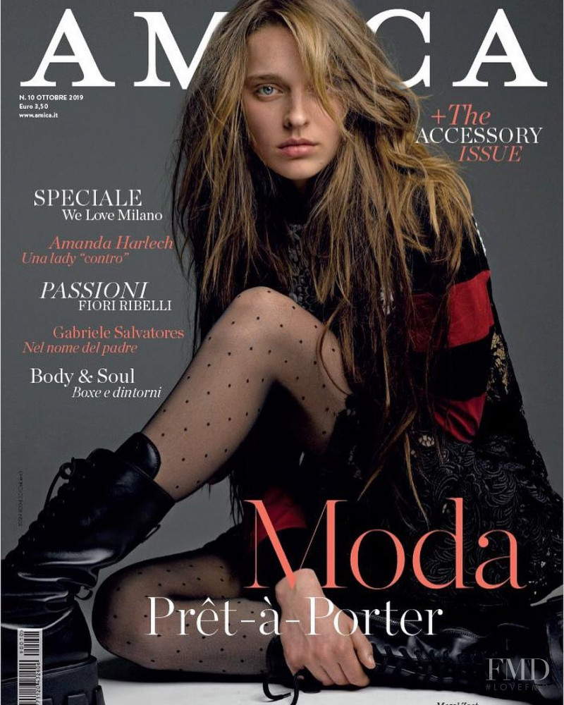 Merel Zoet featured on the AMICA Italy cover from October 2019