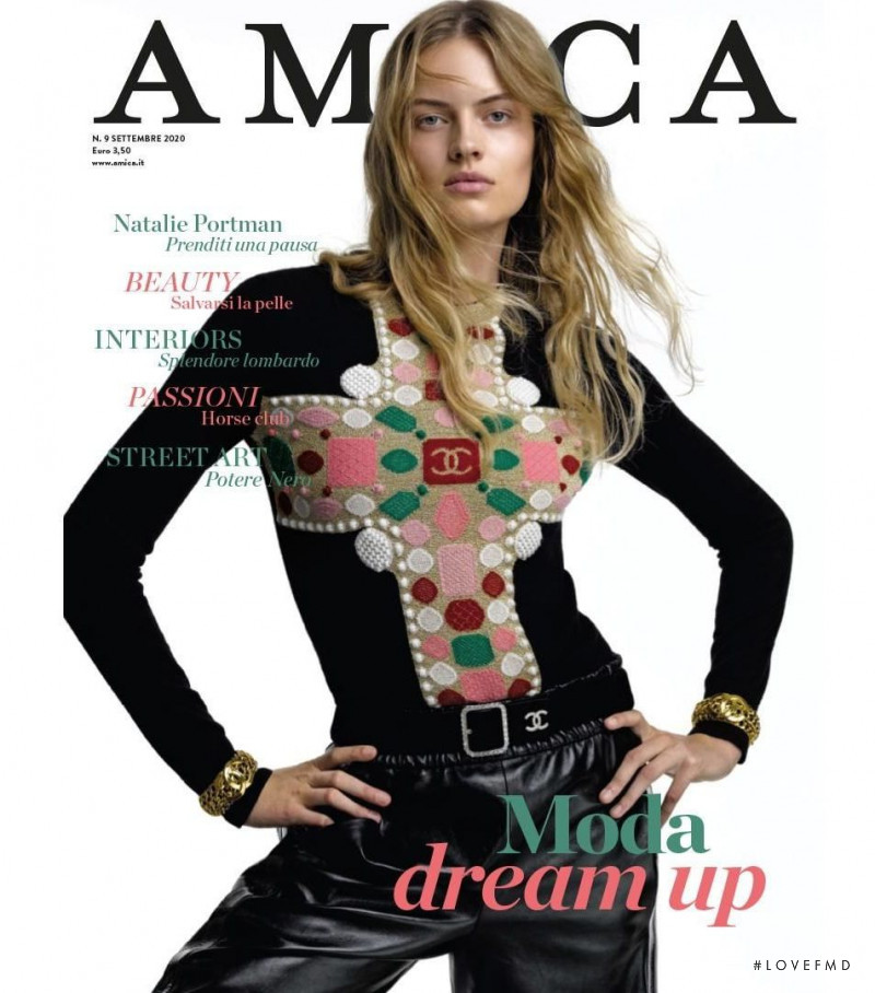 Sophia T. Roetz featured on the AMICA Italy cover from September 2020