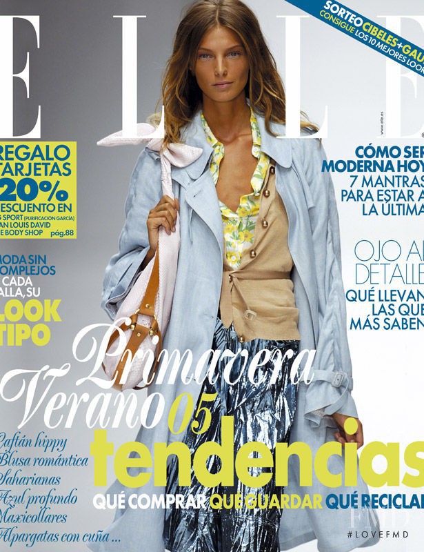 Daria Werbowy featured on the Elle Spain cover from March 2005