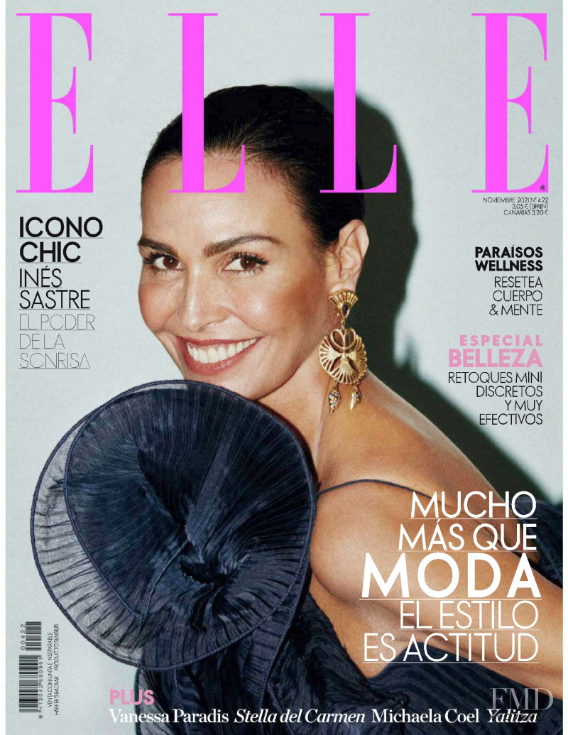  featured on the Elle Spain cover from November 2021
