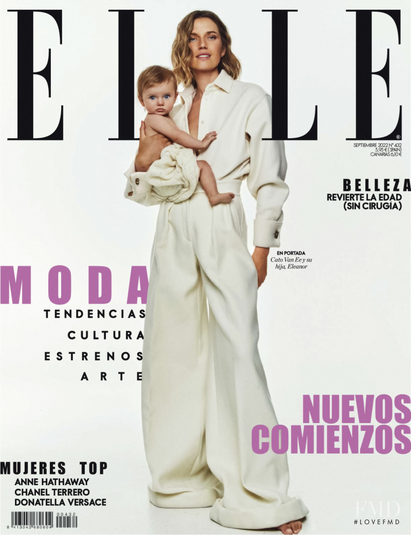 Cato van Ee featured on the Elle Spain cover from September 2022