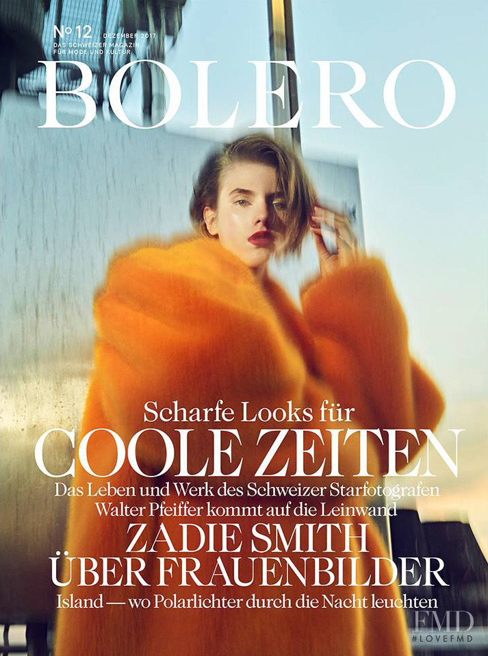 Alicia Holtz featured on the Bolero Magazin cover from December 2017