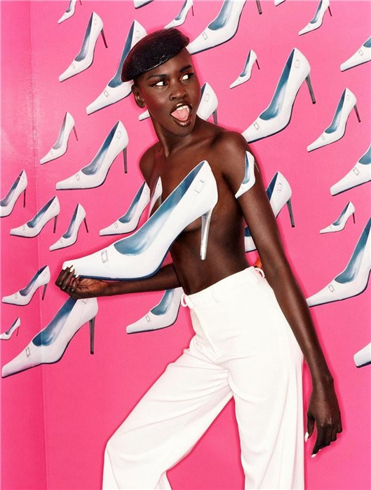 Photo of model Alek Wek - ID 206575