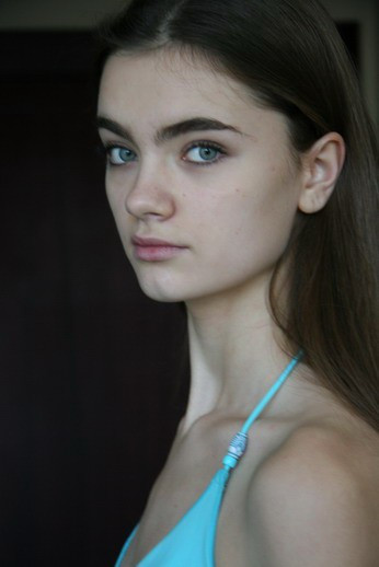 Photo of model Daryn Aniskova - ID 171415