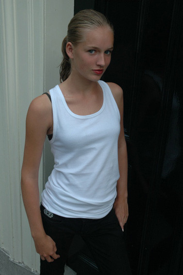 Photo of model Aruna Brouwer - ID 173002
