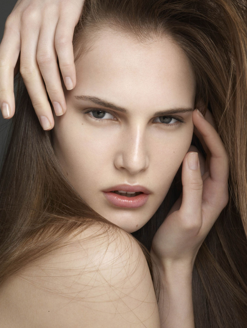 Photo of model Alla Kostromicheva - ID 338607