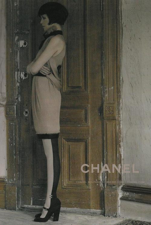 Photo of model Claudia Schiffer - ID 251149