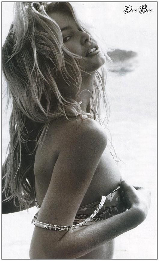 Photo of model Claudia Schiffer - ID 39059